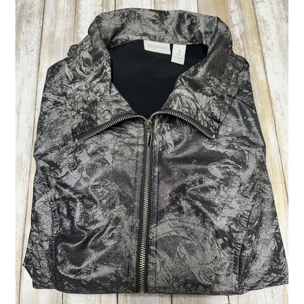 Zenergy Chico's black silver gray foil jacket size 1( U.S. 8) full zip EUC‎